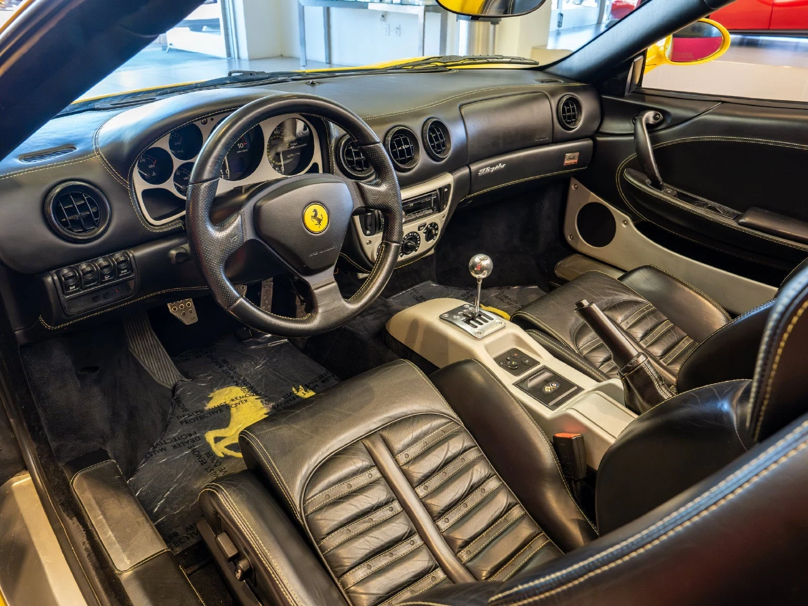 2001 Ferrari 360 Spider, 9/20