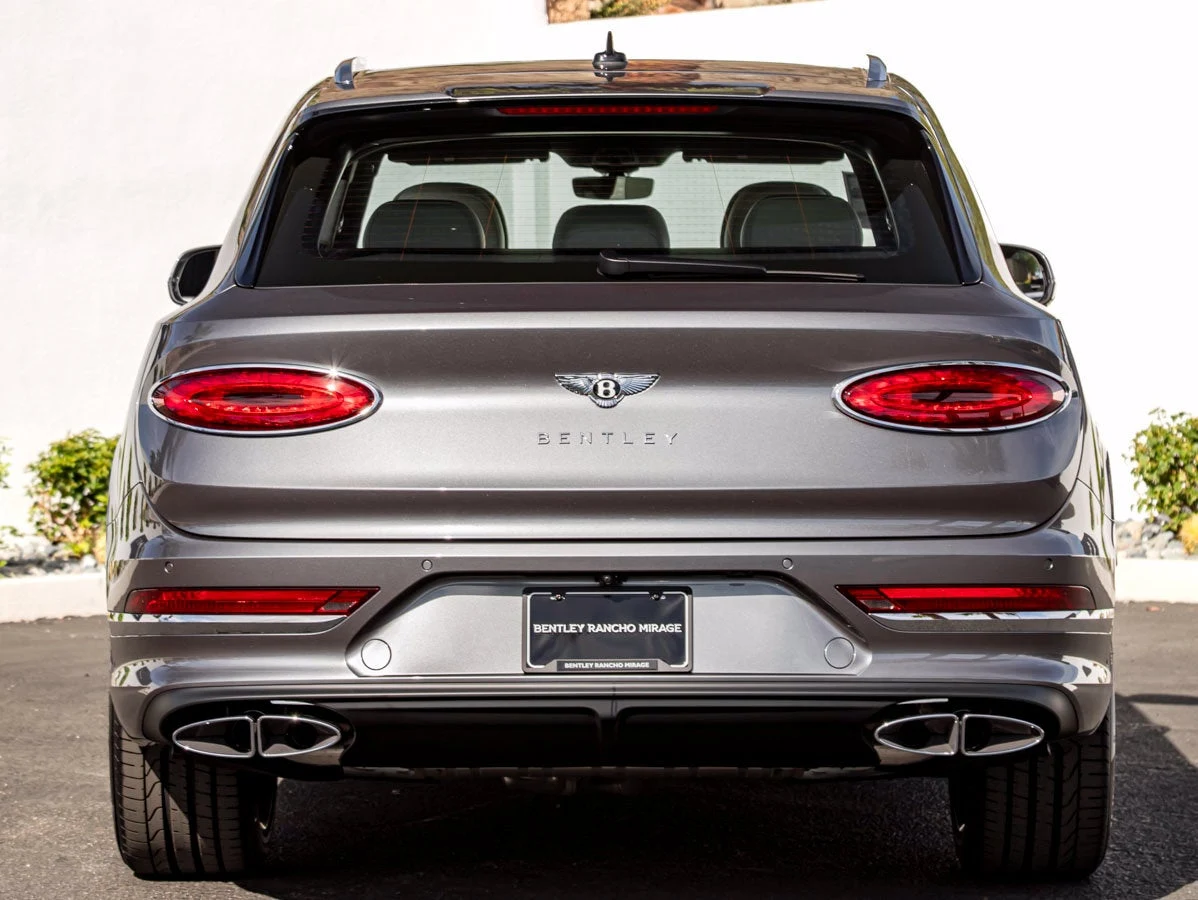 2026 Bentley Bentayga Azure V8, 11/20