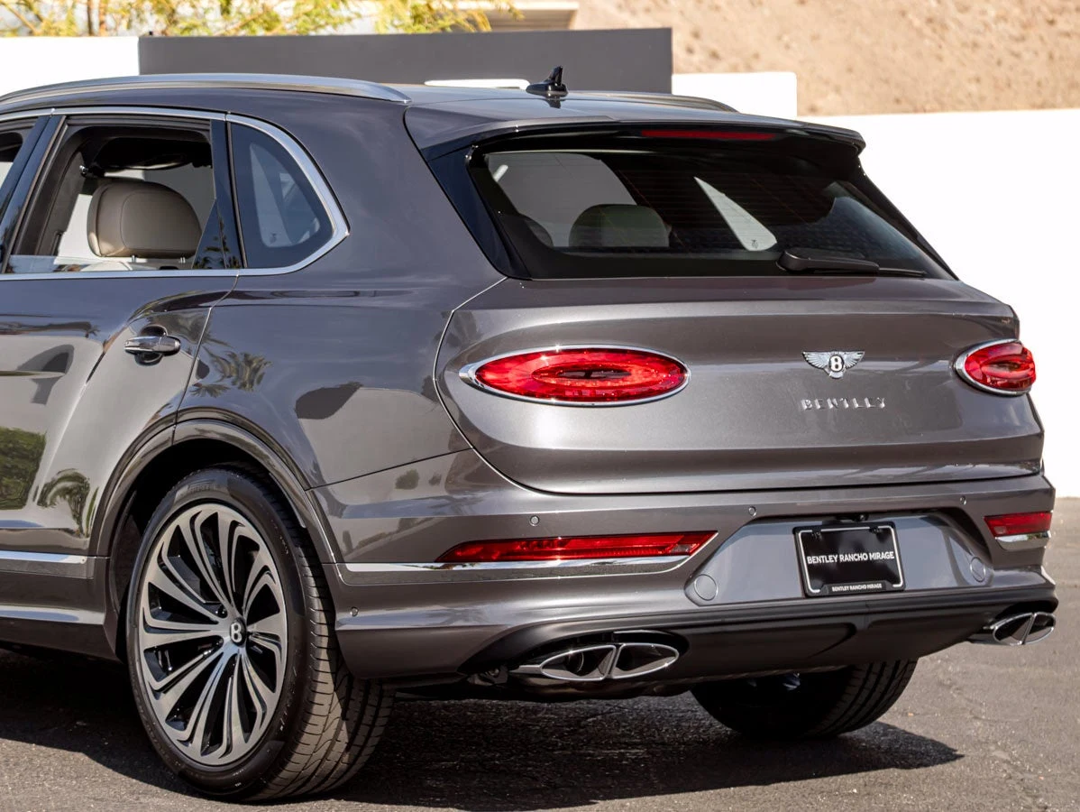 2026 Bentley Bentayga Azure V8, 12/20