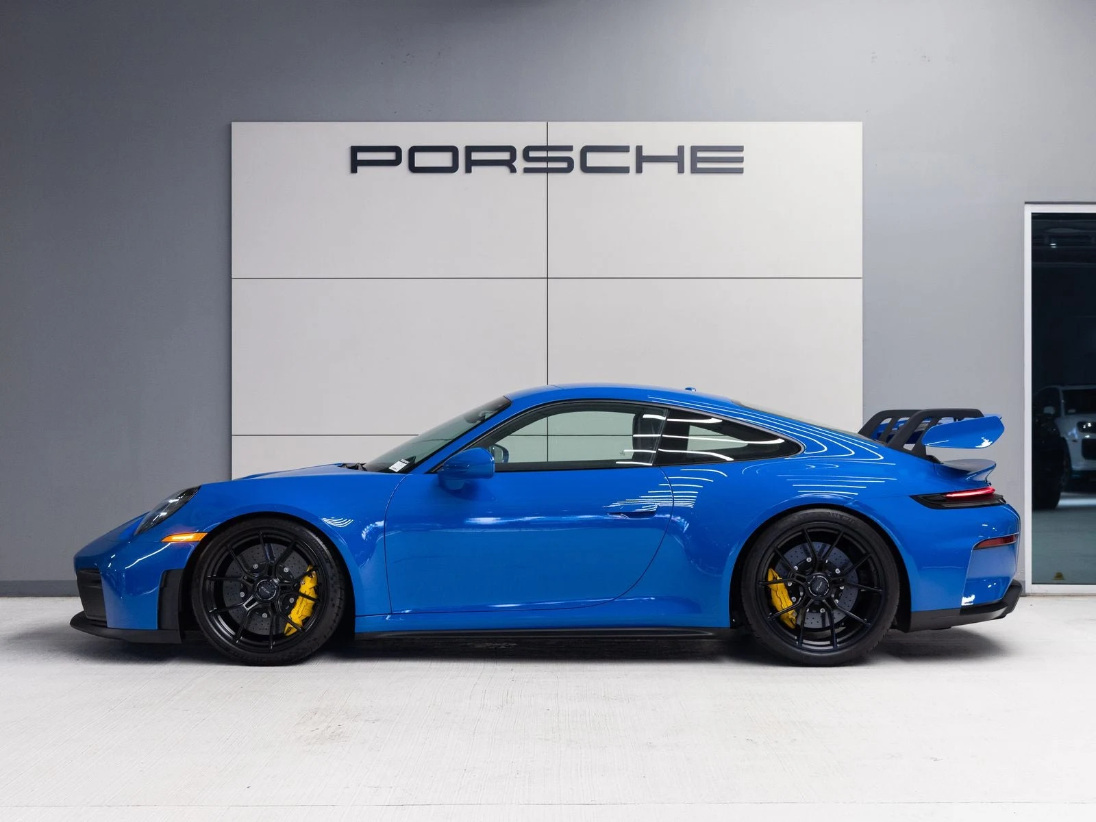 2025 Porsche 911 GT3 (992.2), 2/20