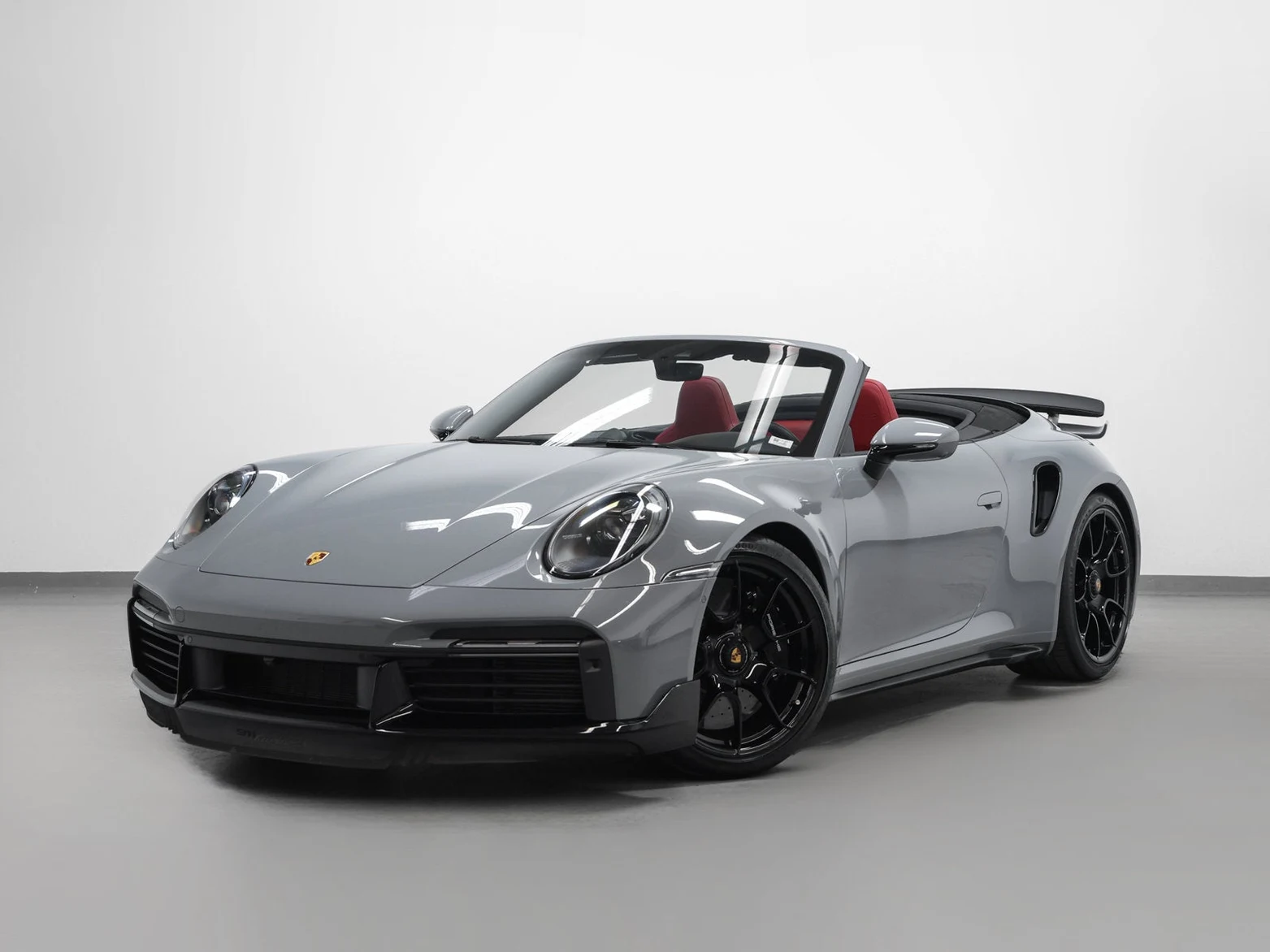Porsche 911 Turbo S Cabriolet (992.1) · Arctic Grey · Indigo Auto Group