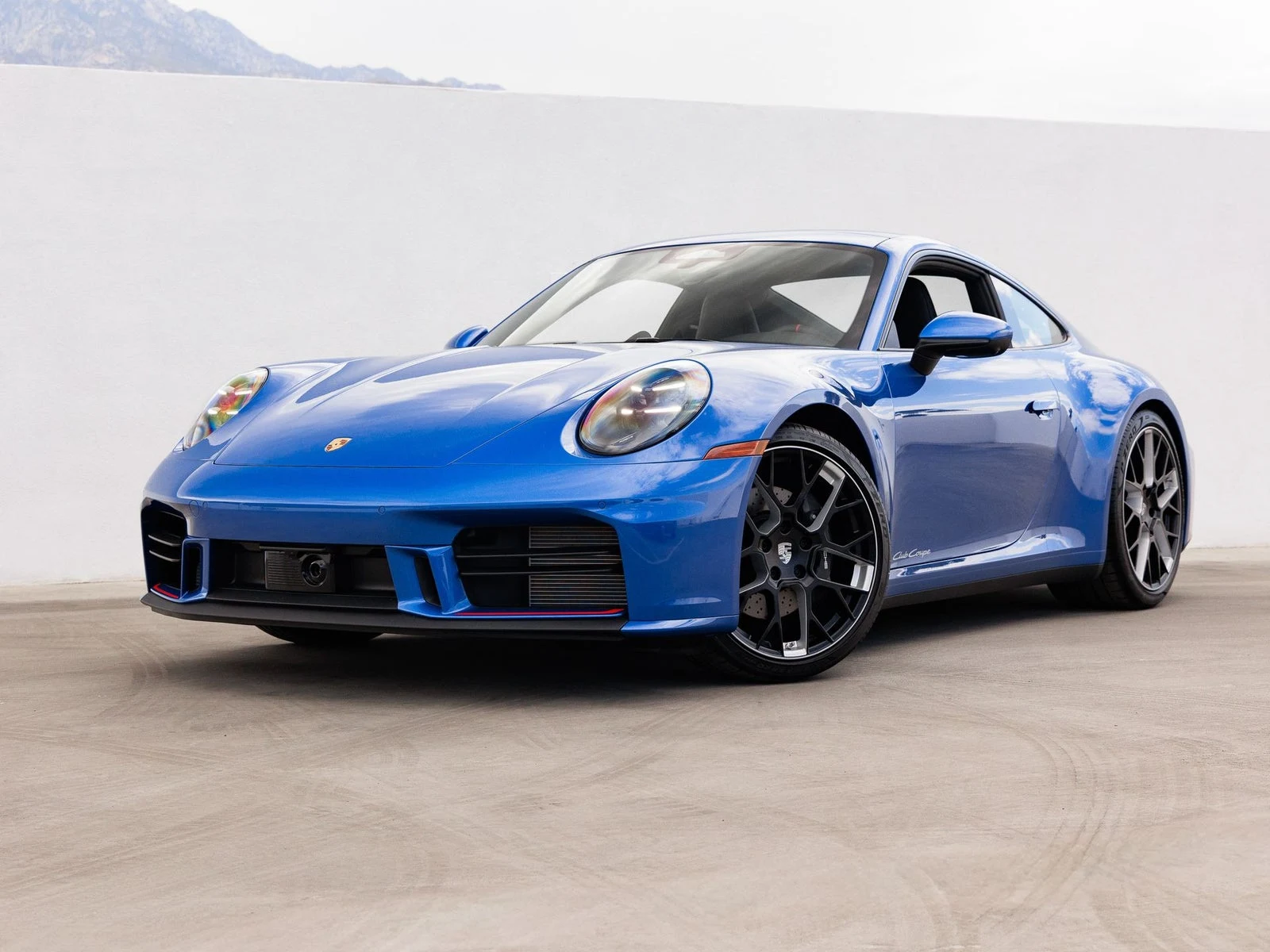Porsche 911 Carrera T (992.2) · Paint To Sample: Sholarbluemetallic · Indigo Auto Group