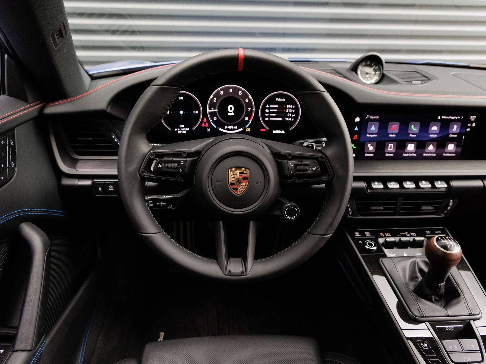 2026 Porsche 911 Carrera T (992.2), 19/20
