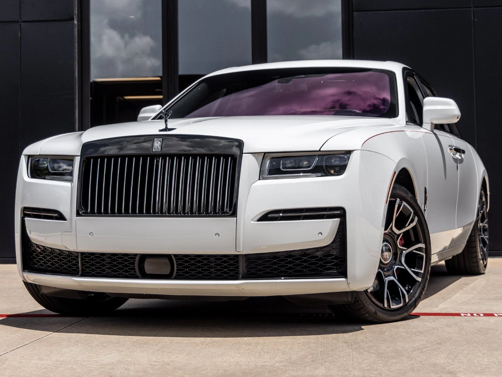 Rolls-Royce Ghost II Black Badge · Arctic White · Indigo Auto Group