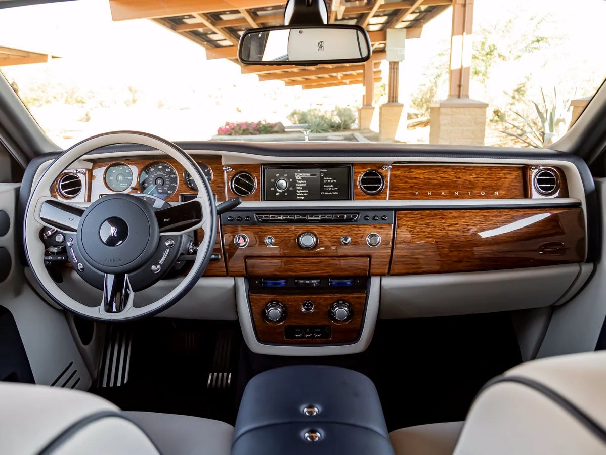 2016 Rolls-Royce Phantom VII Series II, 4/20