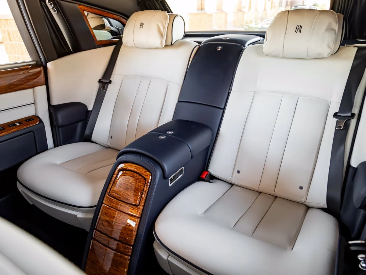 2016 Rolls-Royce Phantom VII Series II, 8/20