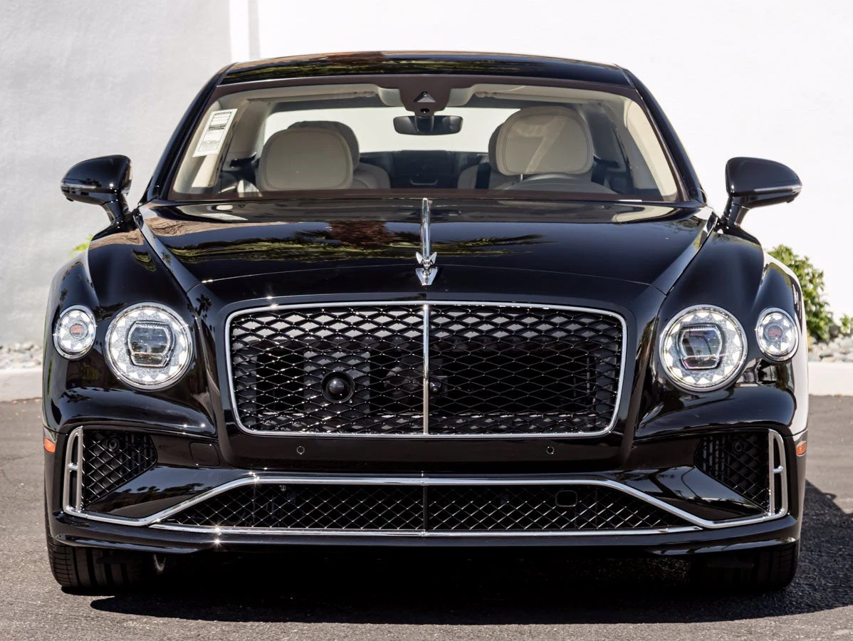 2026 Bentley Flying Spur V8 (4th Generation), 7/20