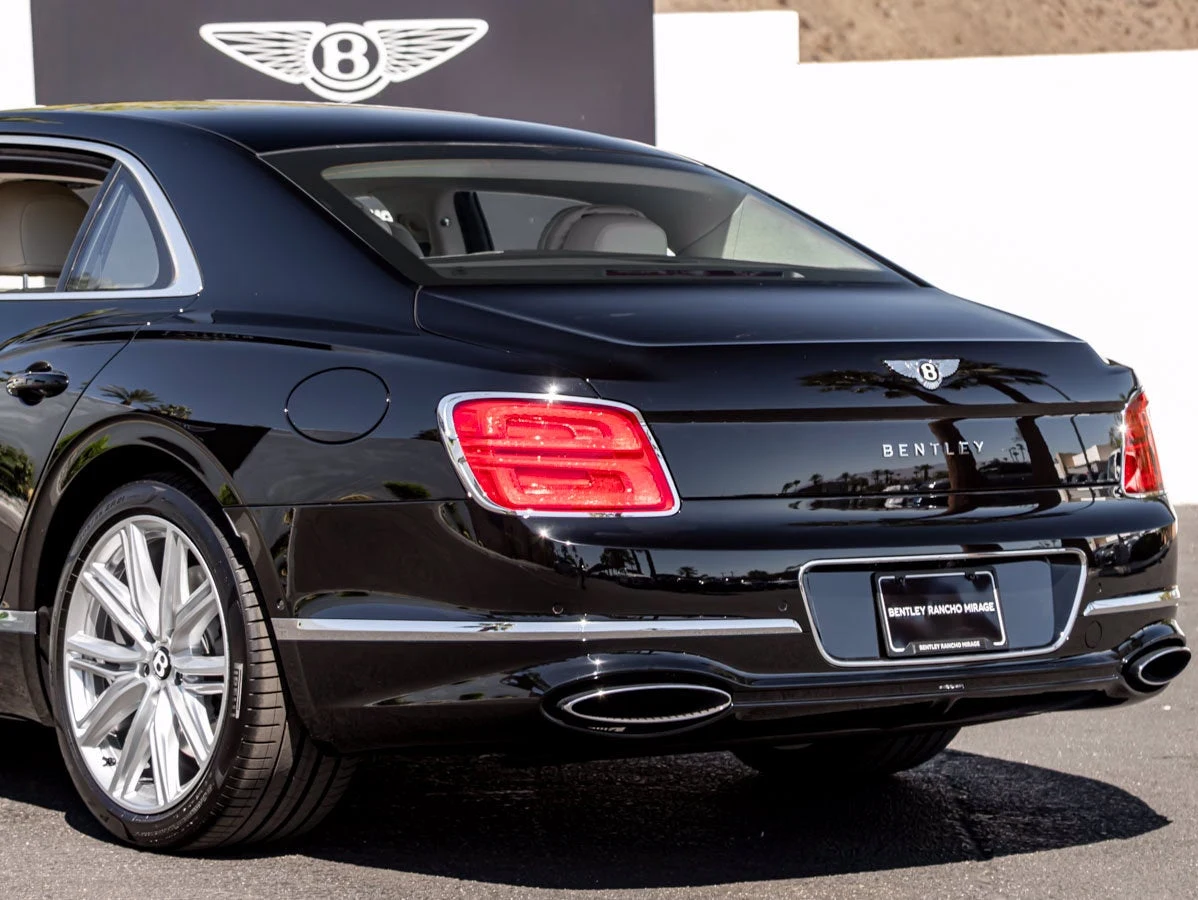 2026 Bentley Flying Spur V8 (4th Generation), 12/20