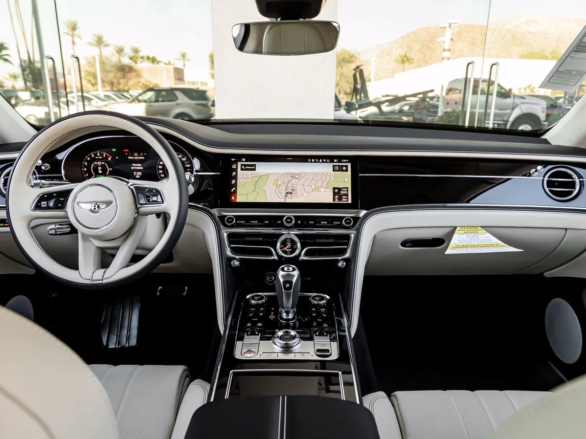 2026 Bentley Flying Spur V8 (4th Generation), 20/20