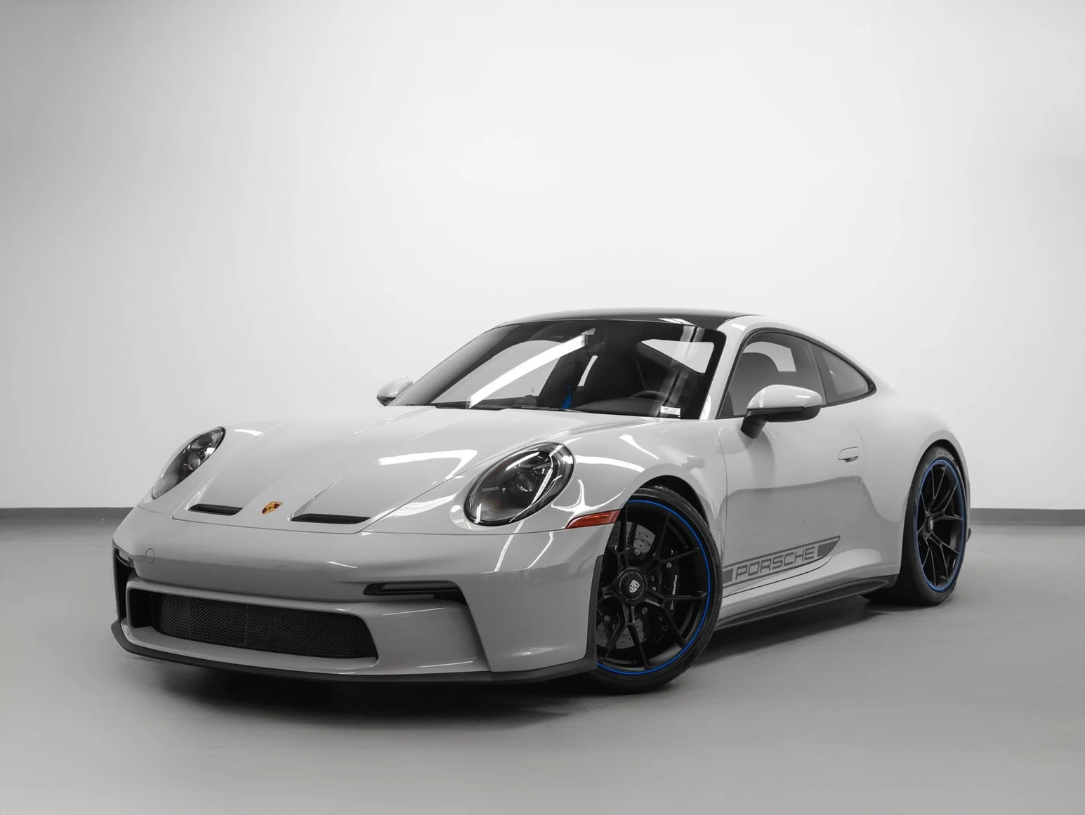 Porsche 911 GT3 Touring (992.1) · Chalk · Indigo Auto Group