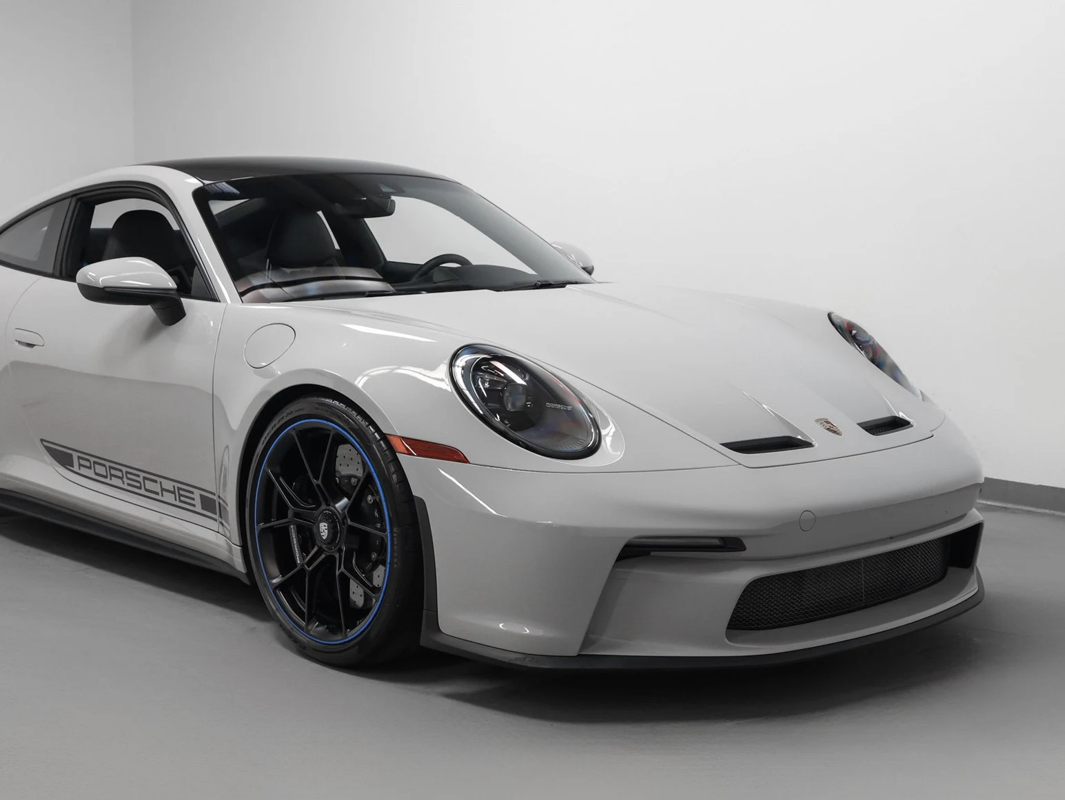 2022 Porsche 911 GT3 Touring (992.1), 8/20