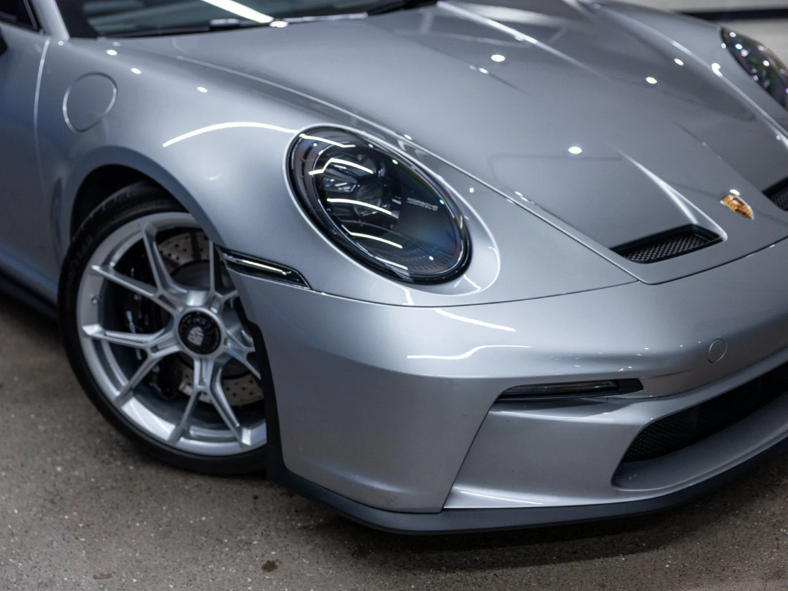 2023 Porsche 911 GT3 Touring (992.1), 17/20