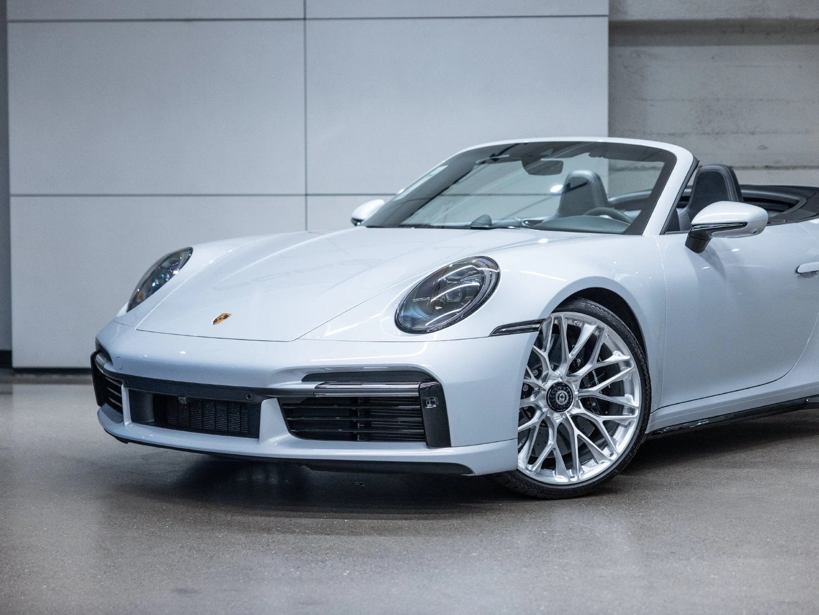 2024 Porsche 911 Turbo S Cabriolet (992.1), 20/20