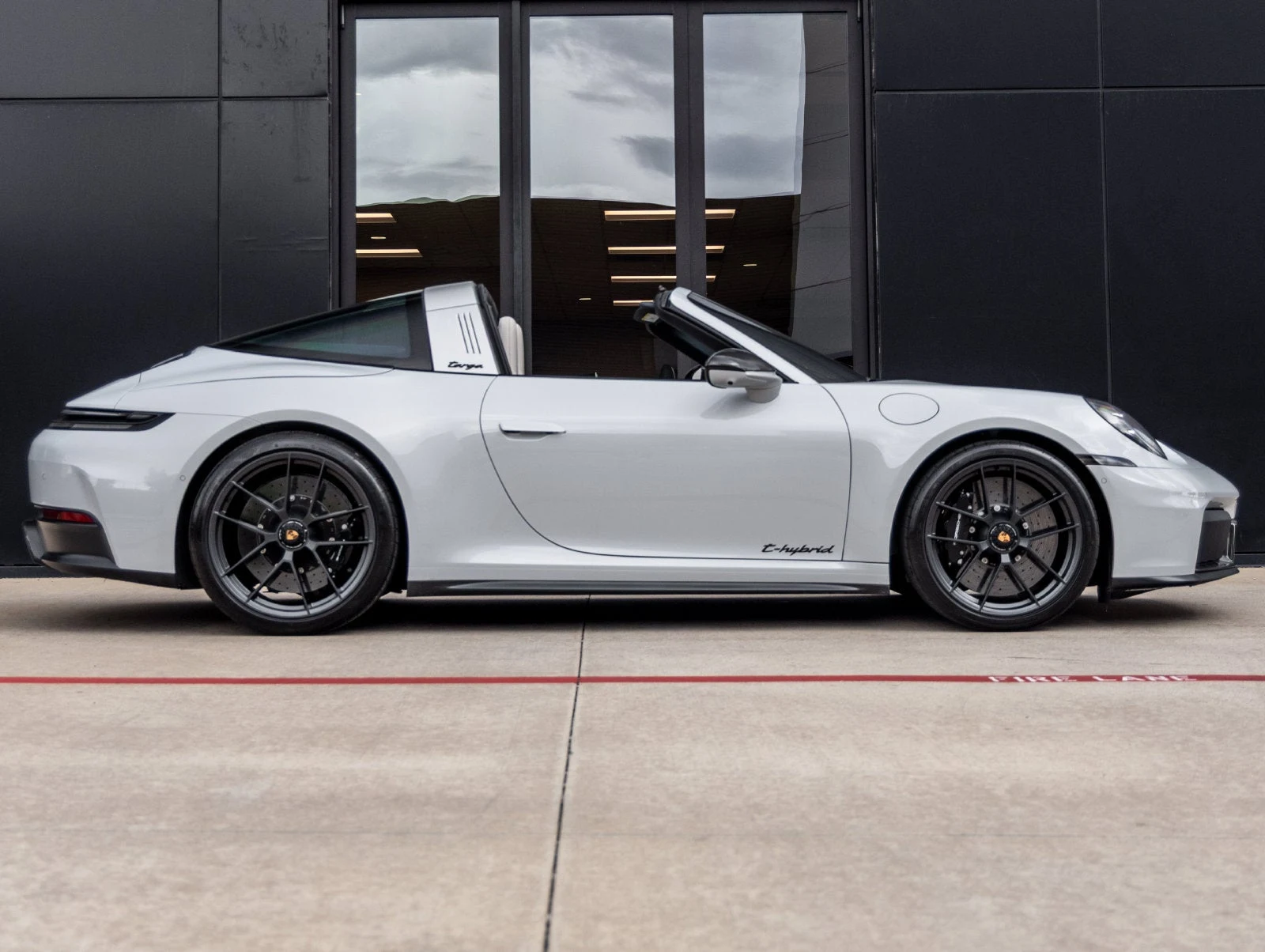 2026 Porsche 911 Targa 4 GTS (992.2), 12/20