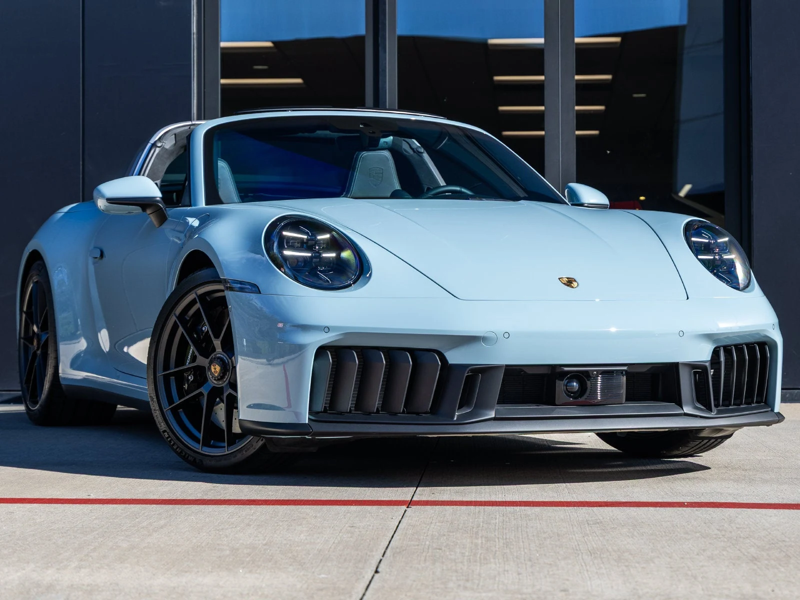 2026 Porsche 911 Targa 4 GTS (992.2), 6/20