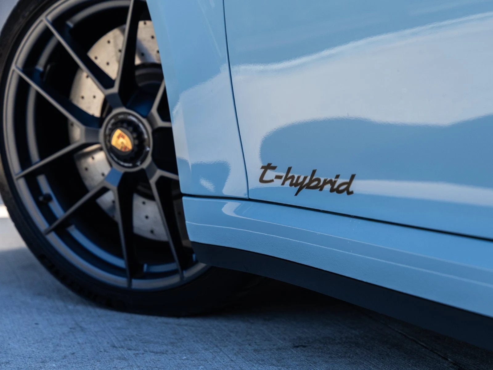 2026 Porsche 911 Targa 4 GTS (992.2), 19/20