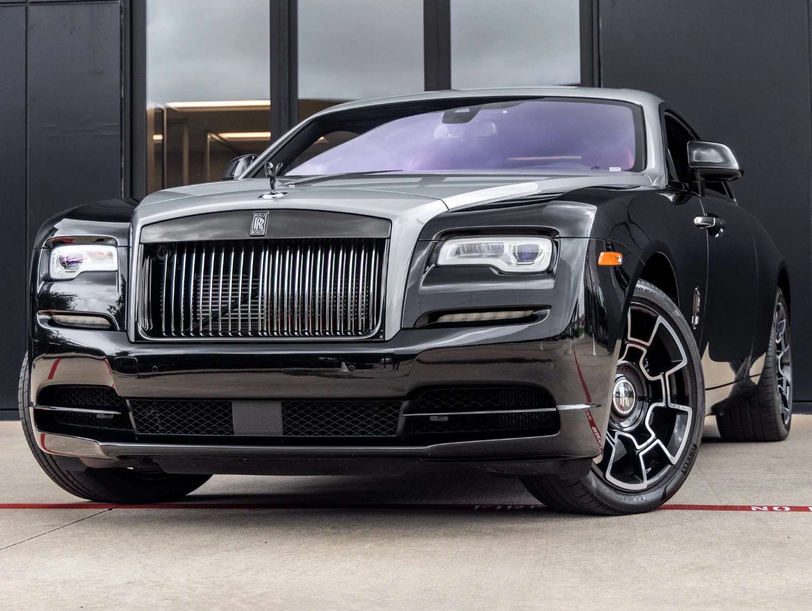 Rolls-Royce Wraith · Diamond Black Metallic · Indigo Auto Group