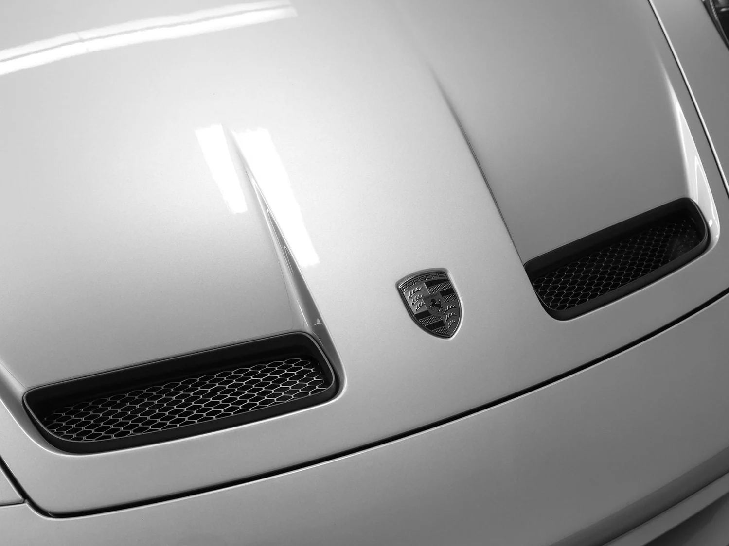 2022 Porsche 911 GT3 Touring (992.1), 18/20