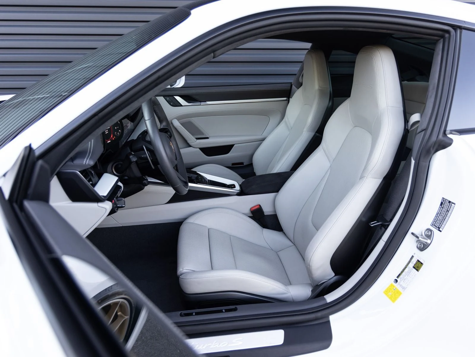 2023 Porsche 911 Turbo S (992.1), 5/20