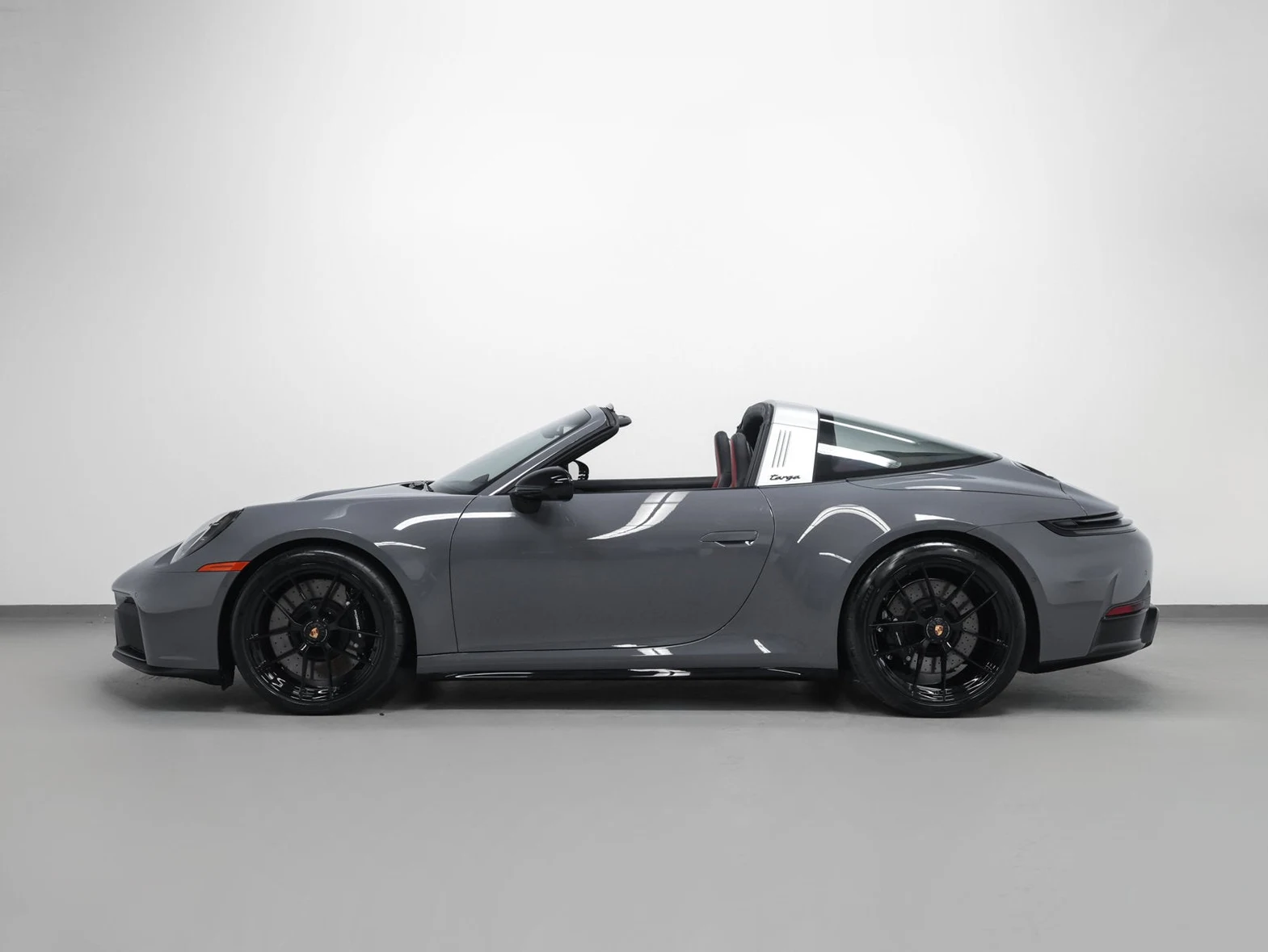 2026 Porsche 911 Targa 4 GTS (992.2), 2/20