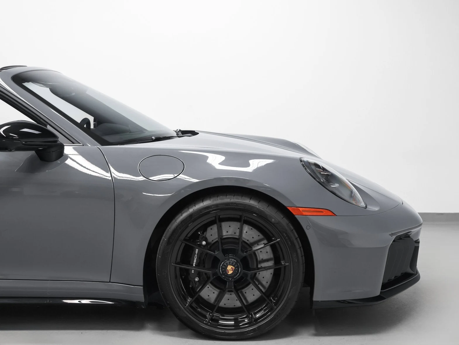 2026 Porsche 911 Targa 4 GTS (992.2), 16/20