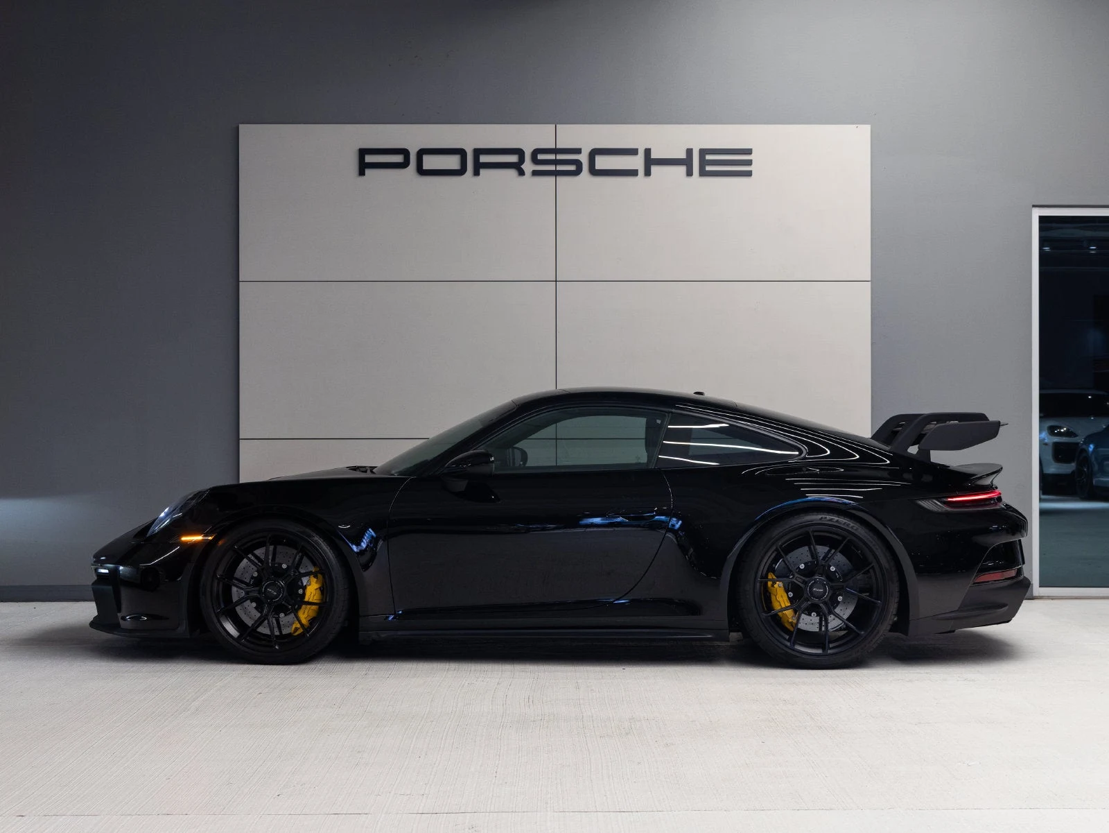 2022 Porsche 911 GT3 (992.1), 2/20