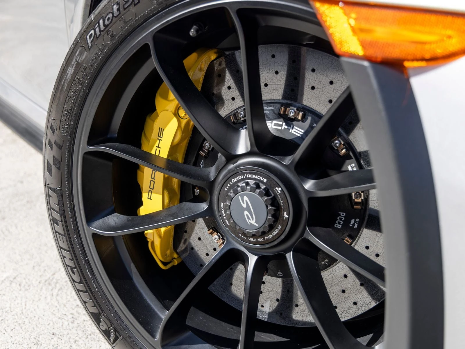 2016 Porsche 911 GT3 RS (991.1), 15/20