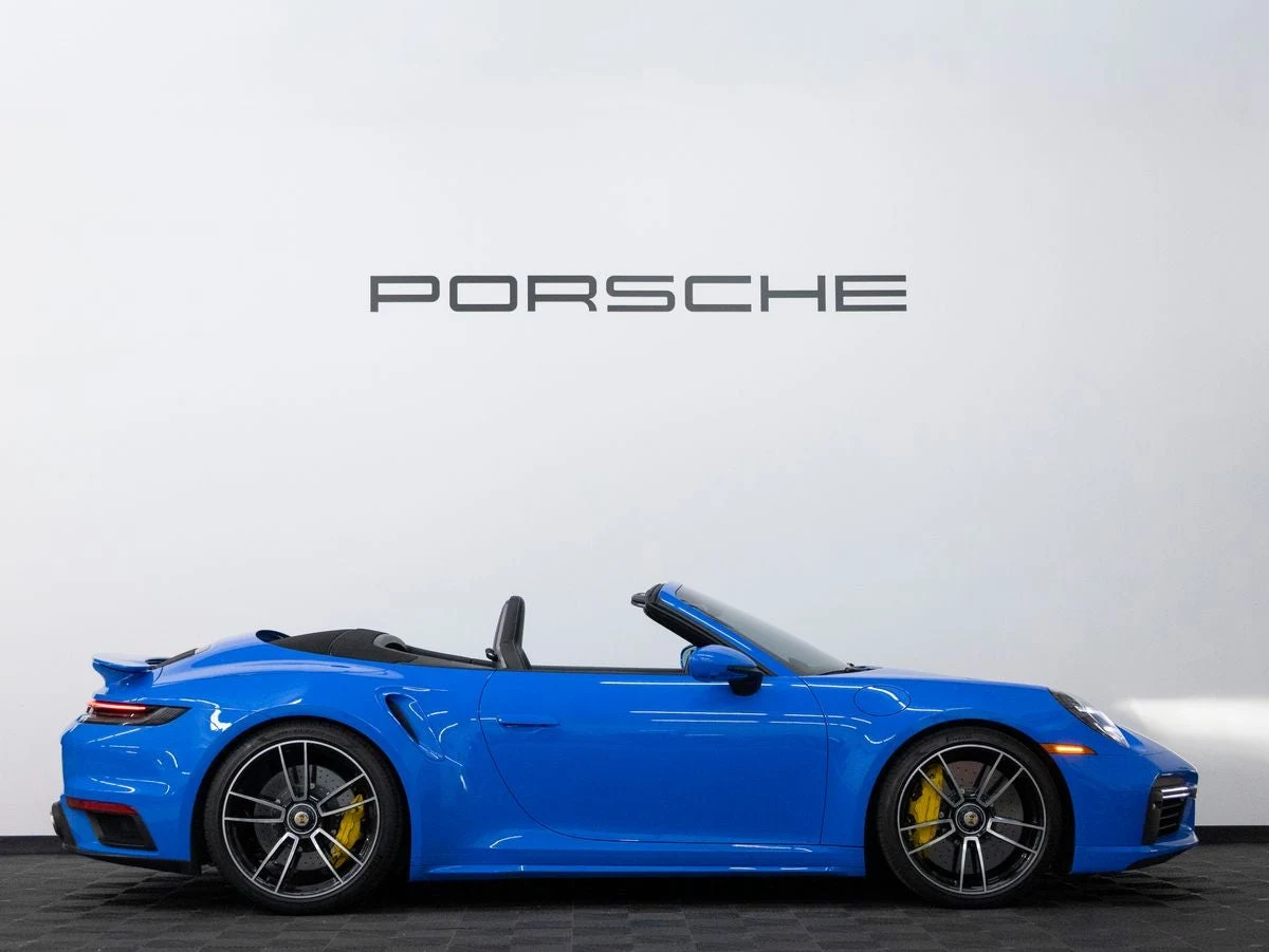 2023 Porsche 911 Turbo S Cabriolet (992.1), 8/20