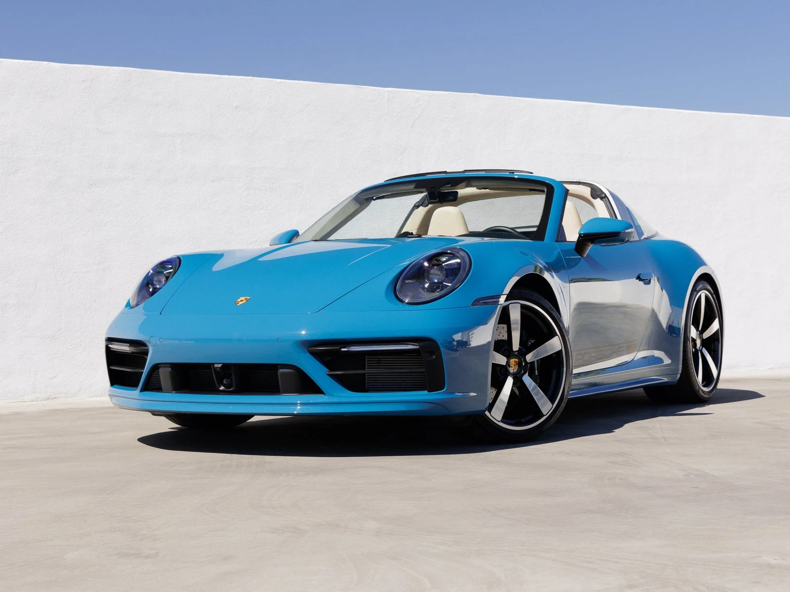 Porsche 911 Targa 4S Heritage Design Edition (992.1) · Preparation For Custom Color: Osloblue · Indigo Auto Group
