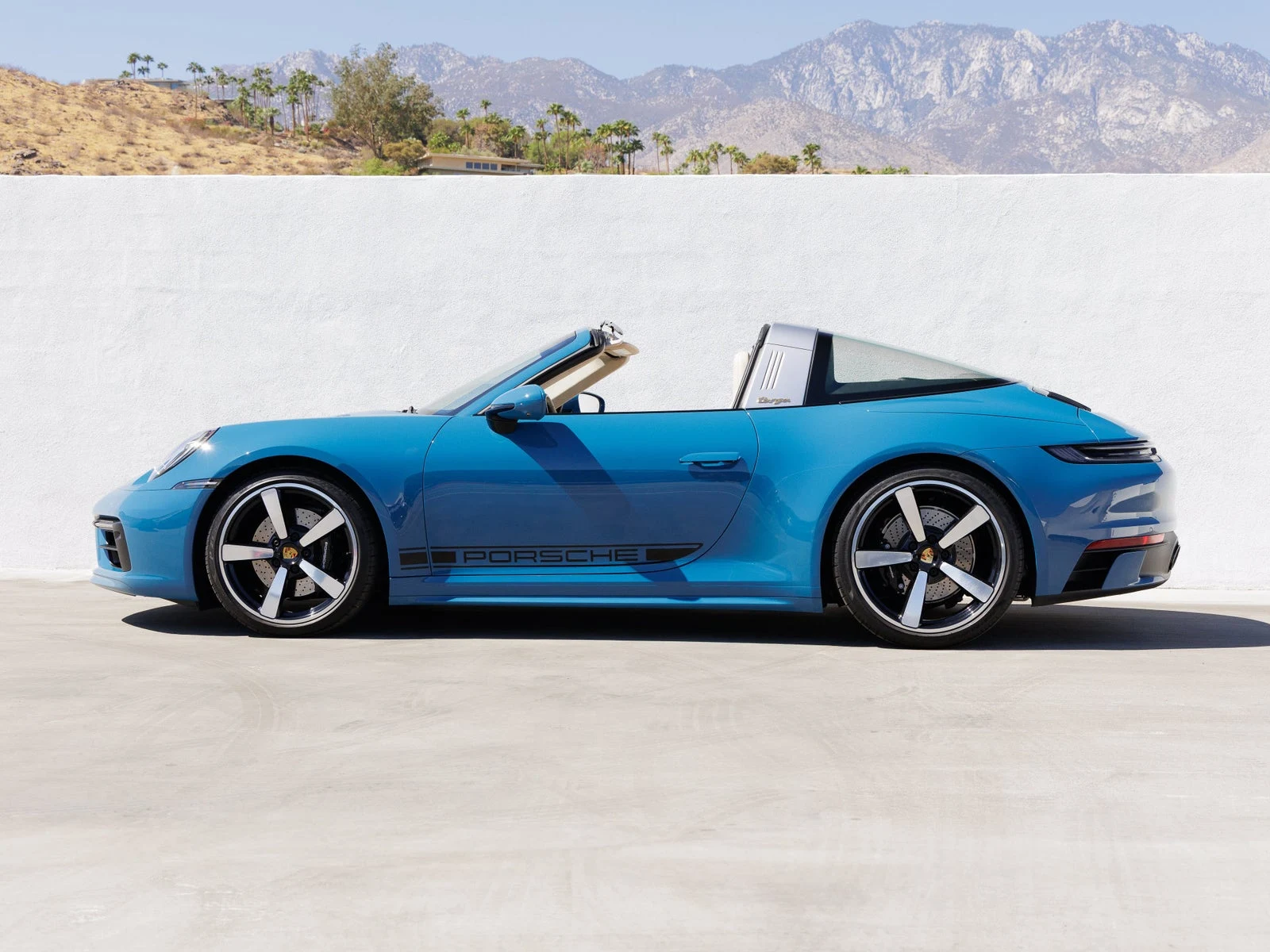 2021 Porsche 911 Targa 4S Heritage Design Edition (992.1), 2/20
