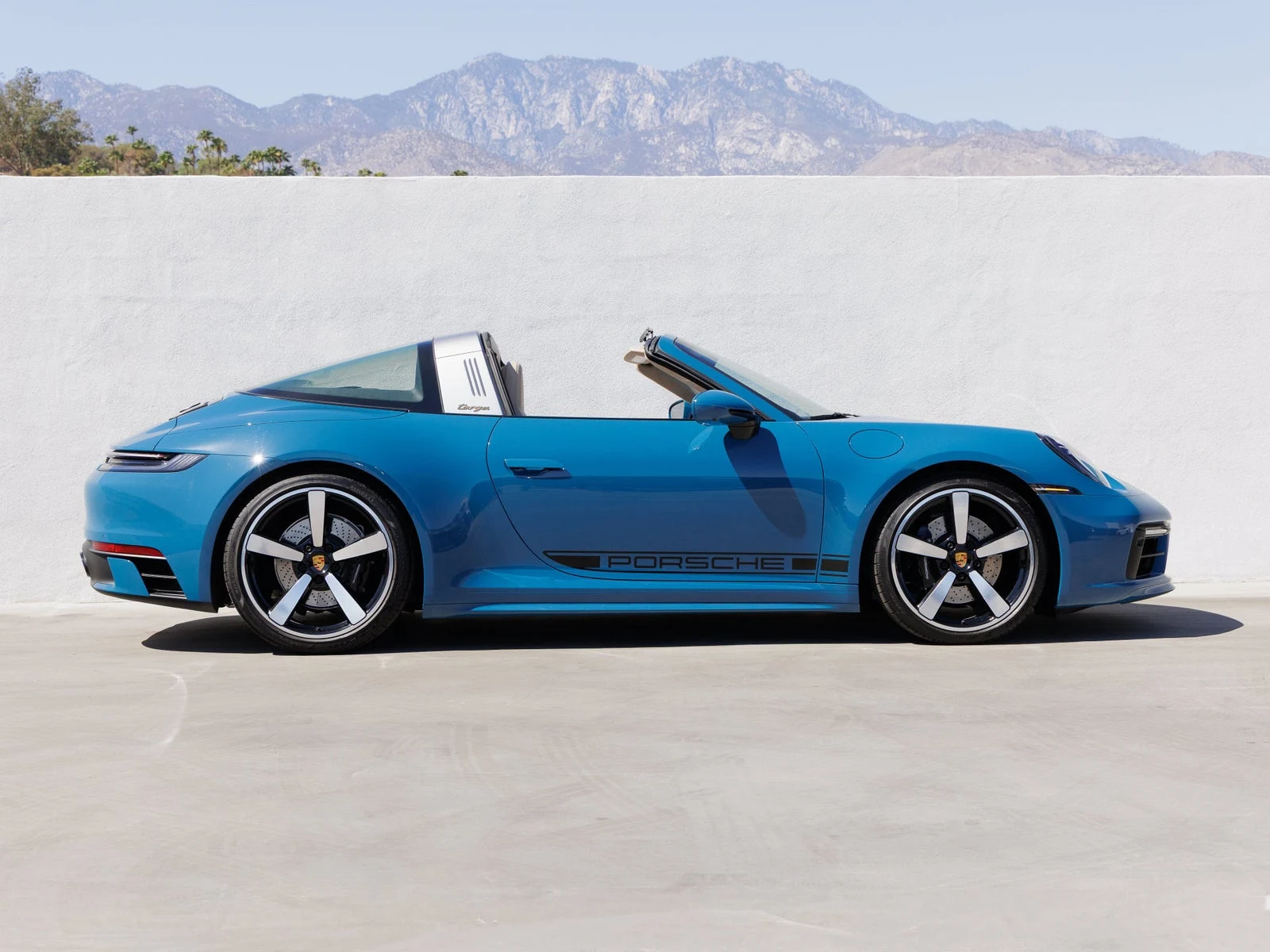 2021 Porsche 911 Targa 4S Heritage Design Edition (992.1), 8/20