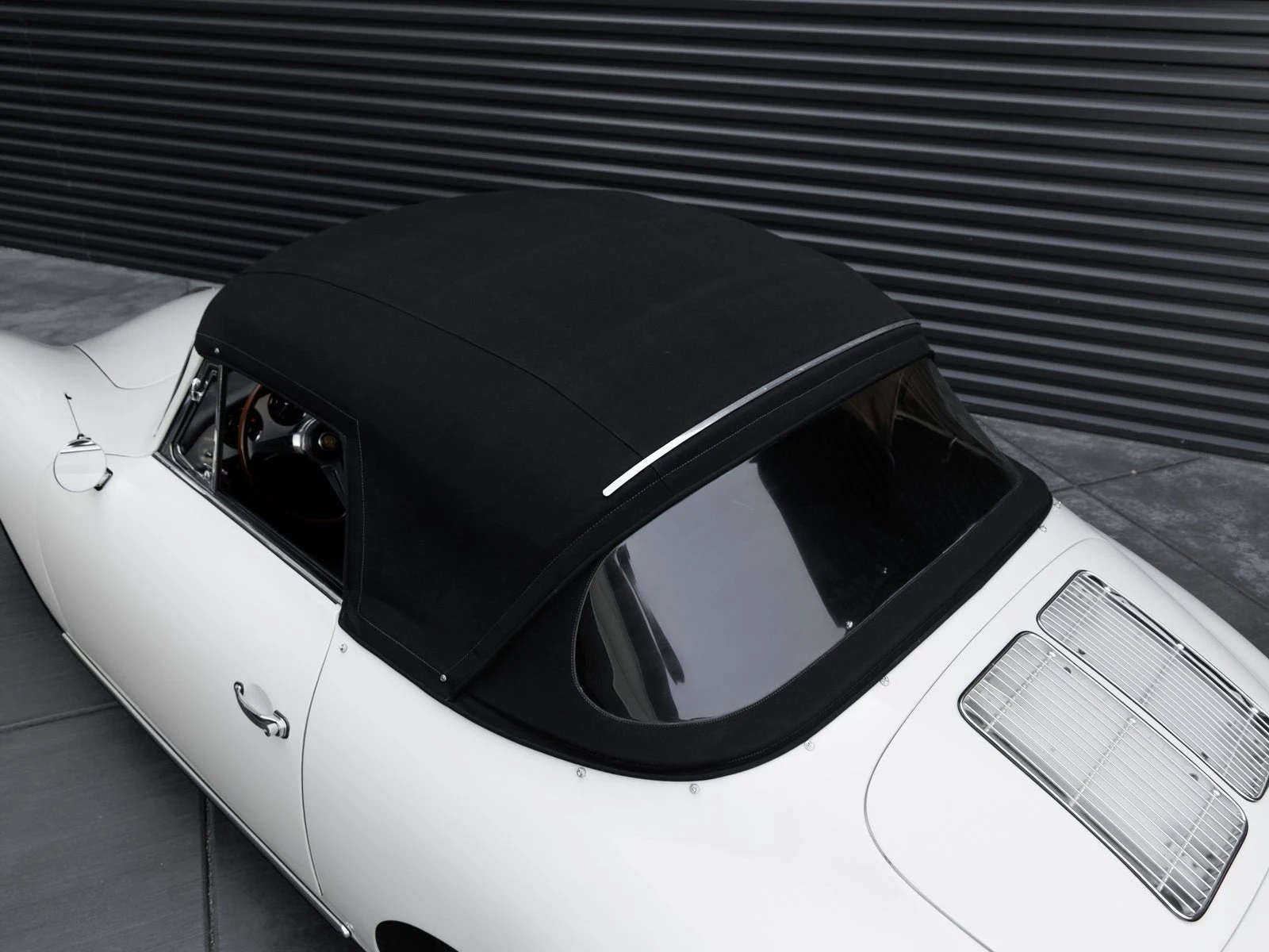 1965 Porsche 356 SC Cabriolet, 14/20