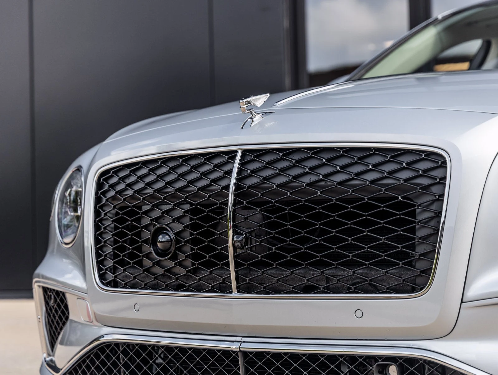 2026 Bentley Flying Spur V8 (4th Generation), 17/20