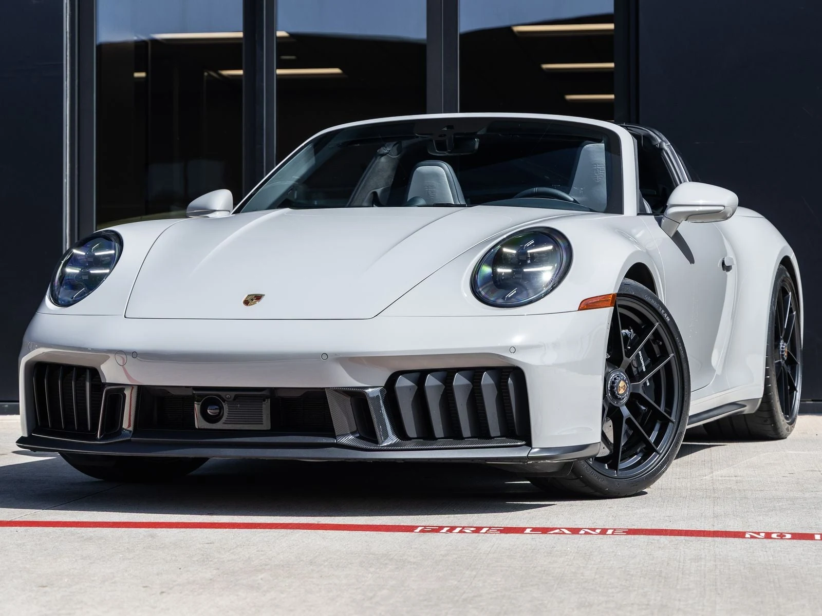 Porsche 911 Targa 4 GTS (992.2) · Chalk · Indigo Auto Group