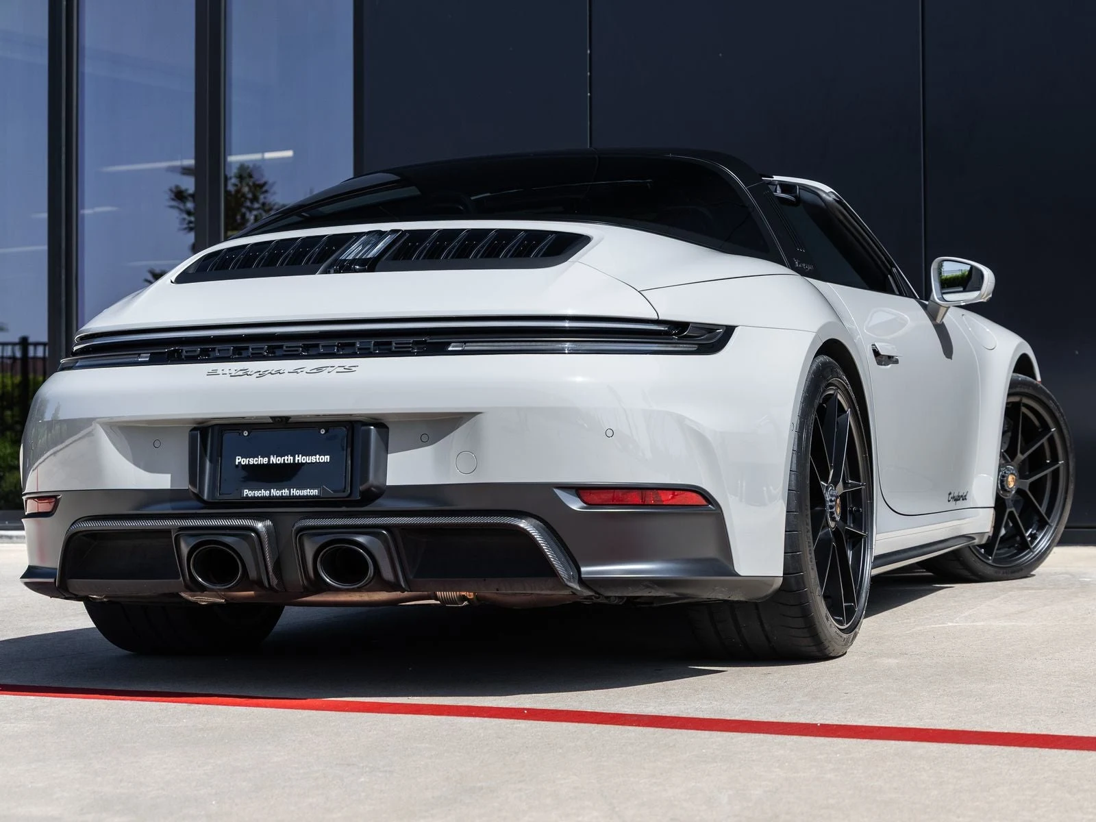 2025 Porsche 911 Targa 4 GTS (992.2), 11/20