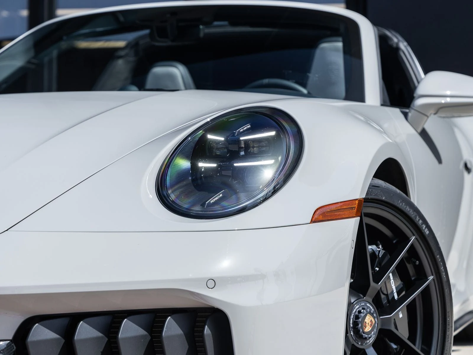2025 Porsche 911 Targa 4 GTS (992.2), 20/20