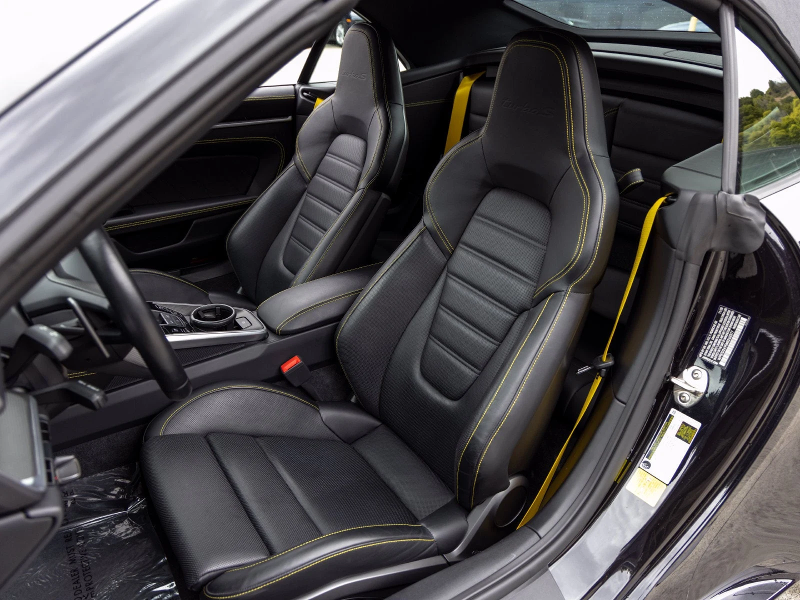 2021 Porsche 911 Turbo S Cabriolet (992.1), 5/20