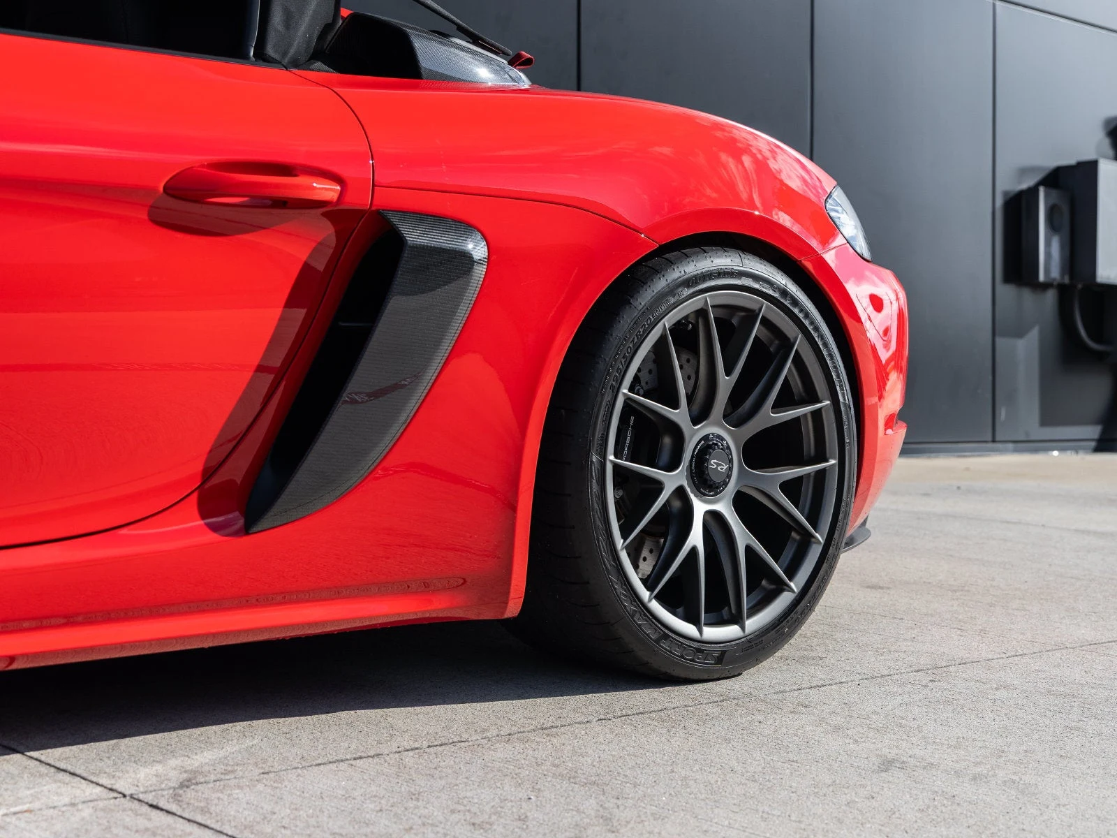 2025 Porsche 718 Spyder RS, 17/20