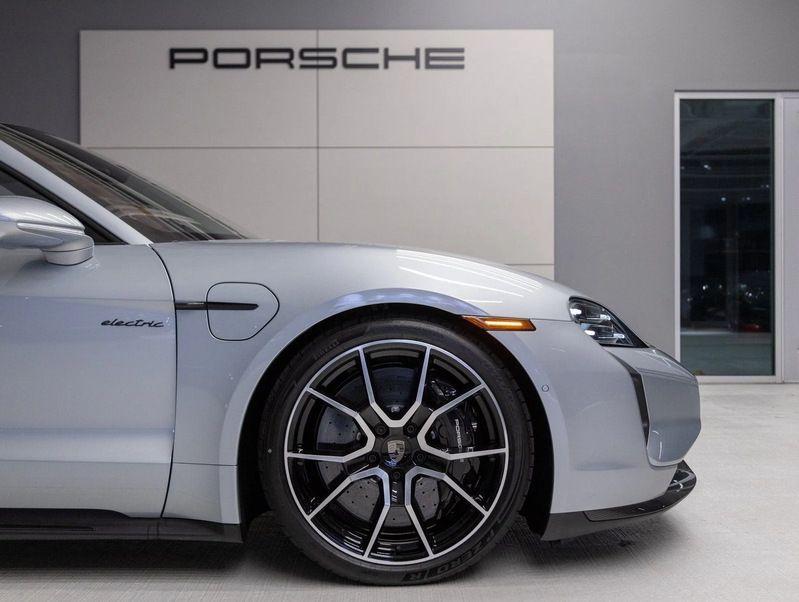 2026 Porsche Taycan Turbo S (2025 Update), 11/20