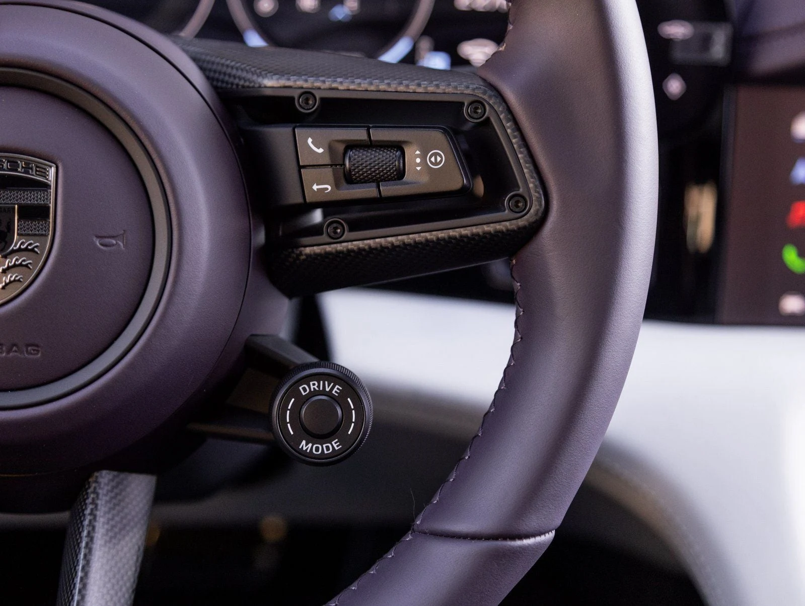 2026 Porsche Taycan Turbo S (2025 Update), 16/20