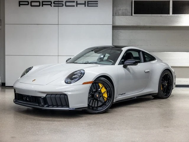 Porsche 911 Carrera 4 GTS (992.2) · Chalk · Indigo Auto Group