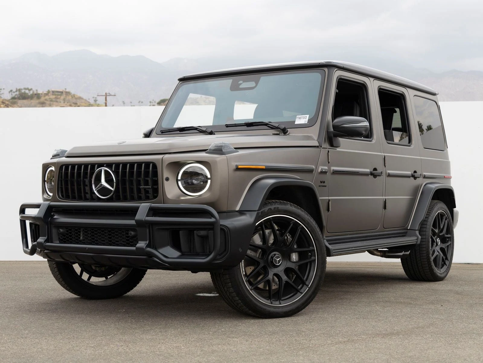 Mercedes-Benz AMG G 63 (W465) · Manufaktur Monza Gray Magno · Indigo Auto Group