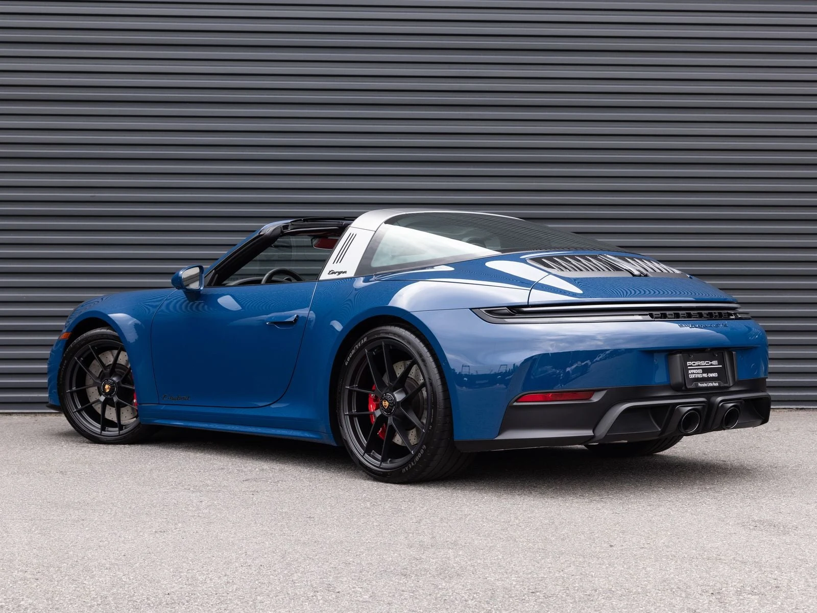 2025 Porsche 911 Targa 4 GTS (992.2), 6/20
