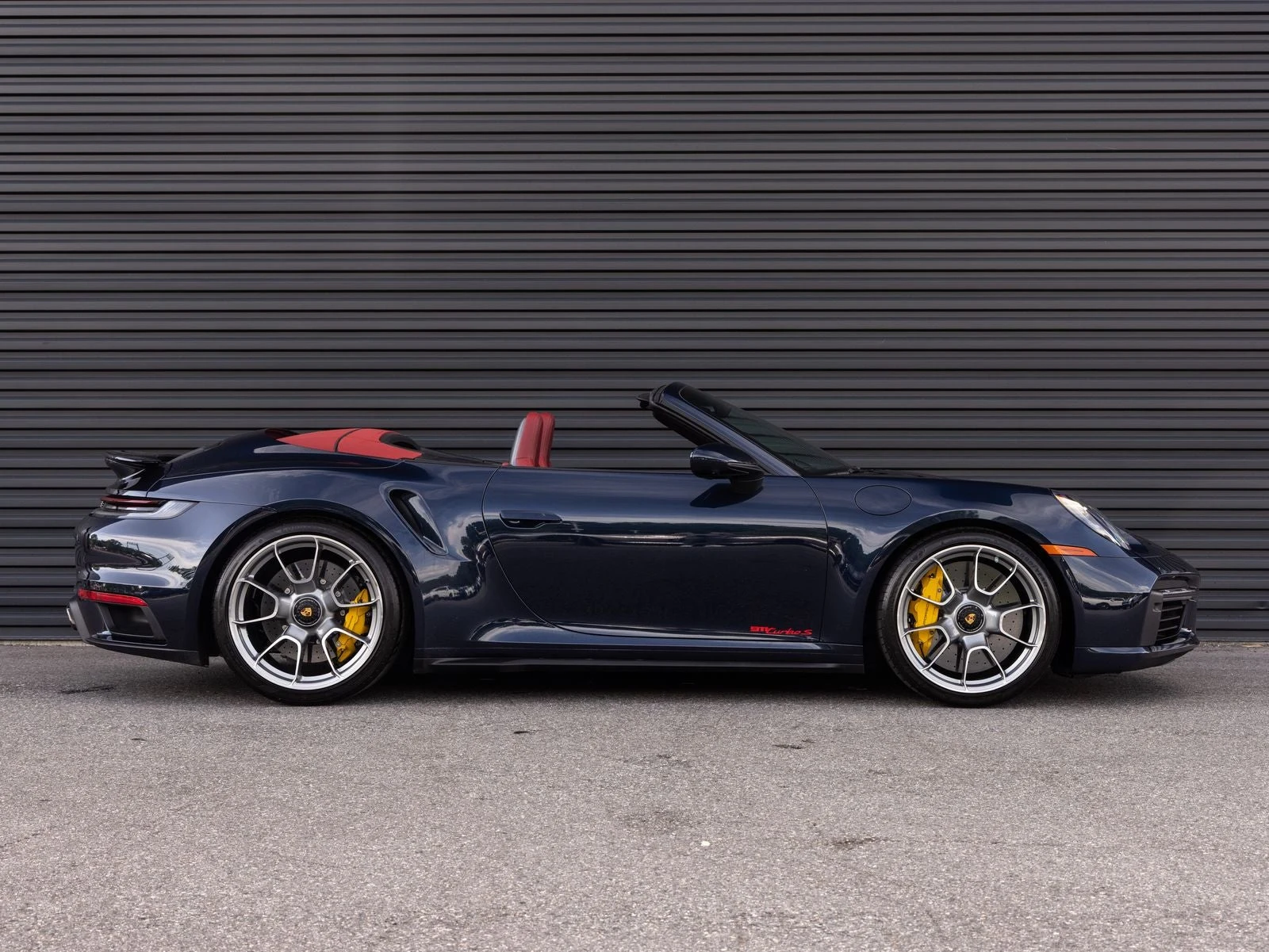 2021 Porsche 911 Turbo S Cabriolet (992.1), 8/20