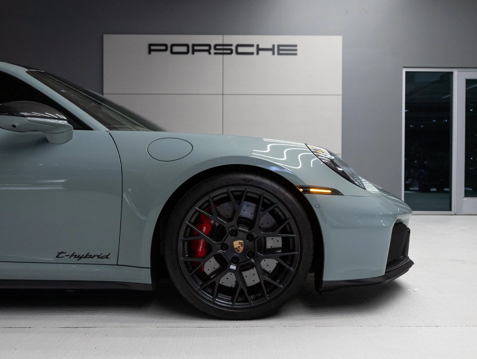 2025 Porsche 911 Carrera GTS (992.2), 11/20