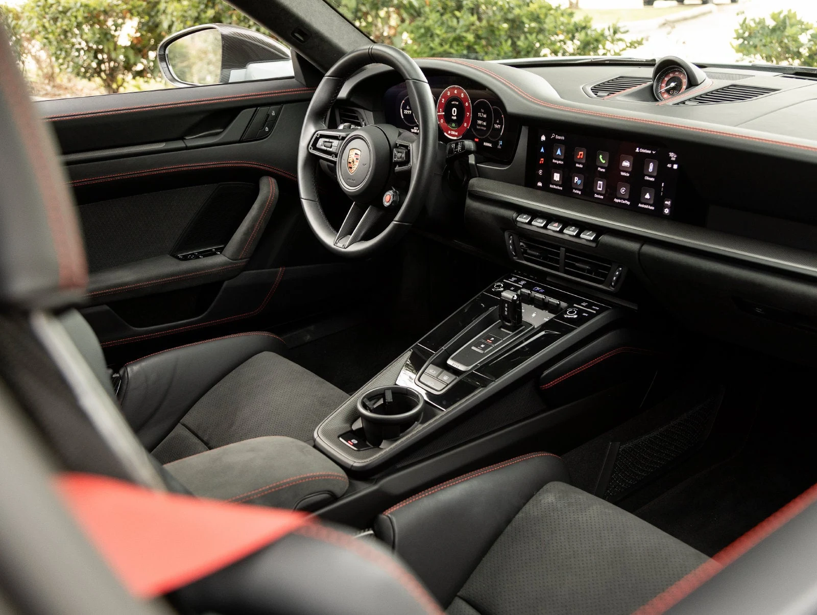 2025 Porsche 911 Carrera GTS (992.2), 12/20
