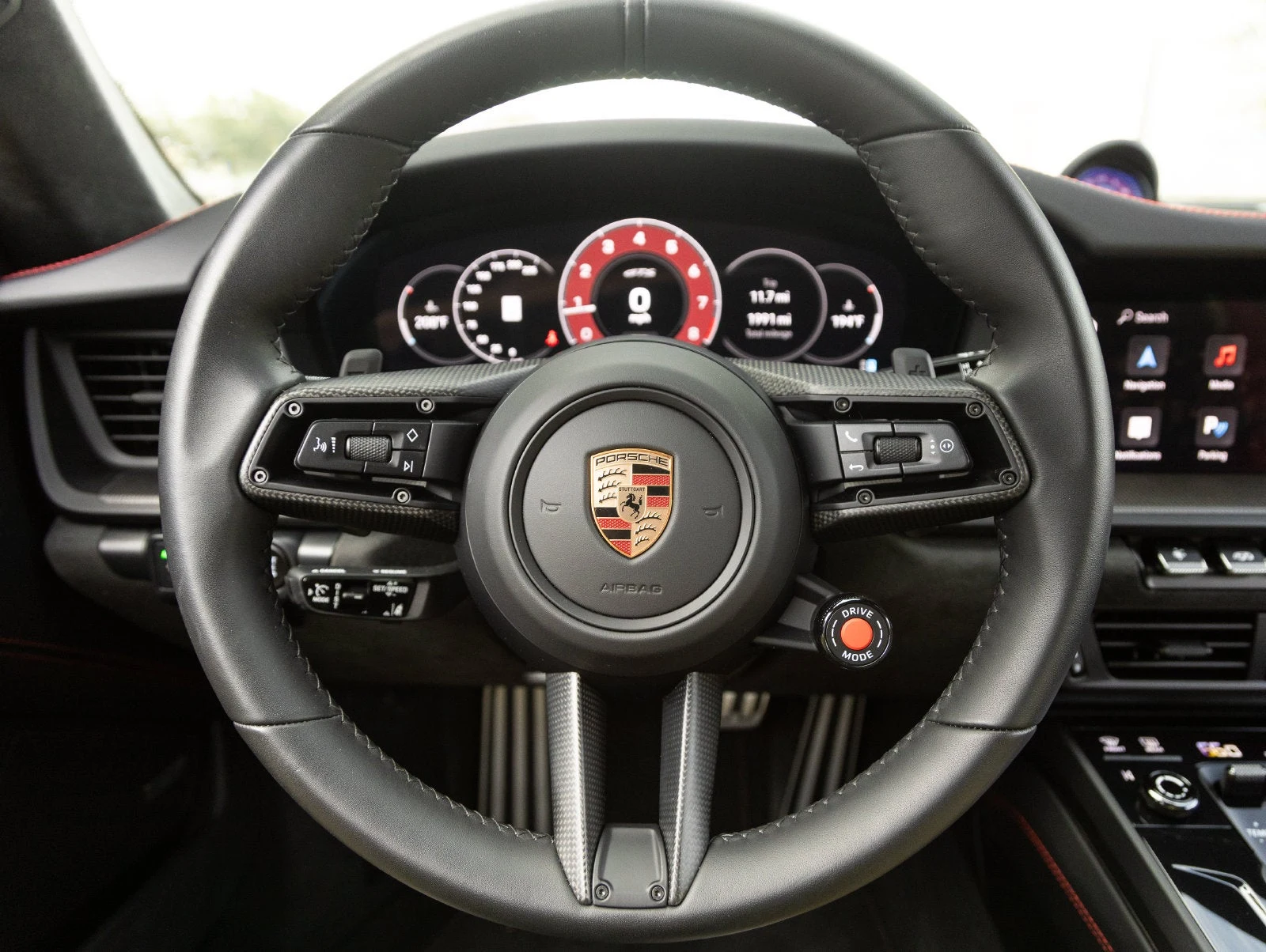 2025 Porsche 911 Carrera GTS (992.2), 13/20