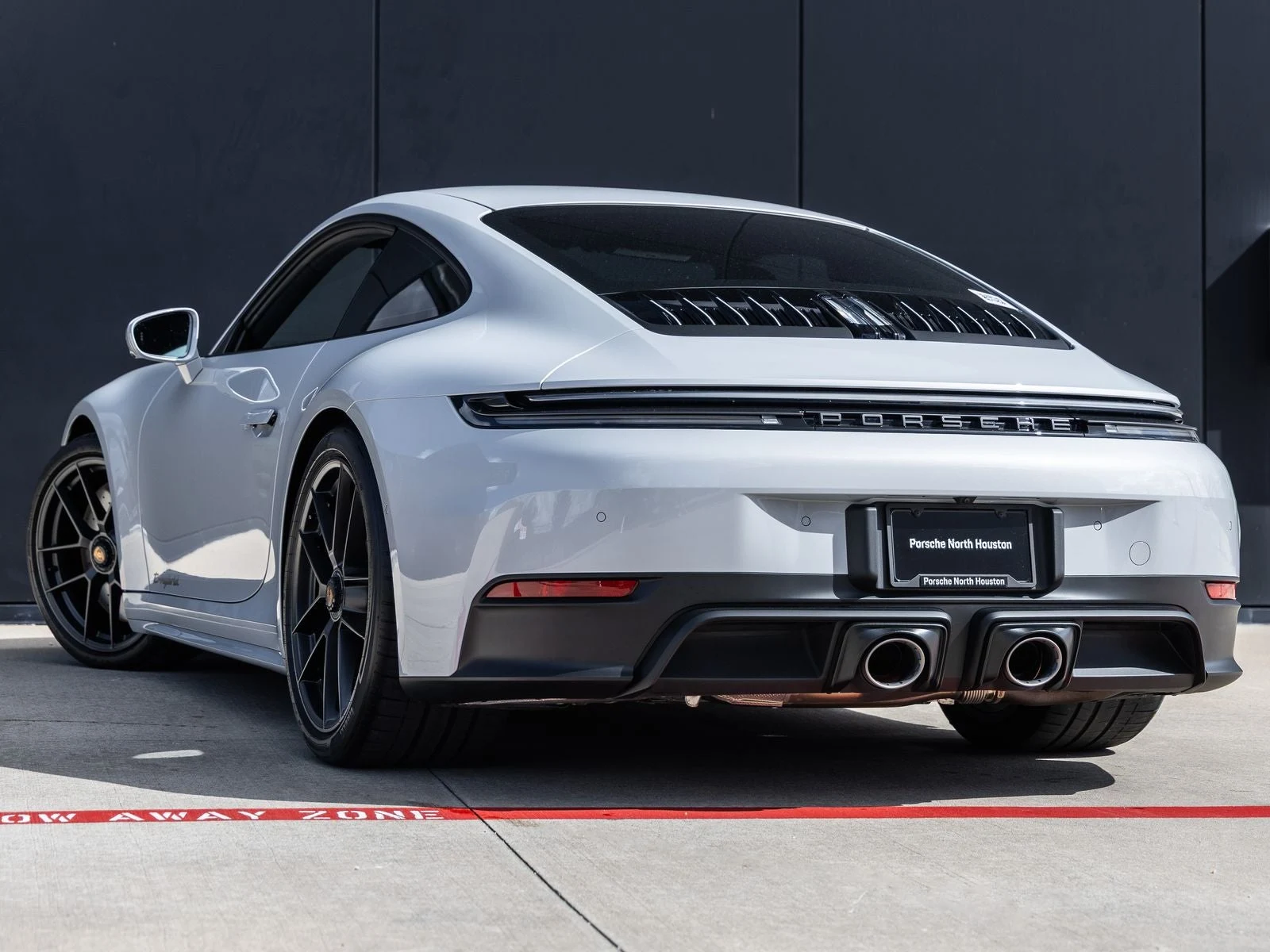 2026 Porsche 911 Carrera 4 GTS (992.2), 3/20