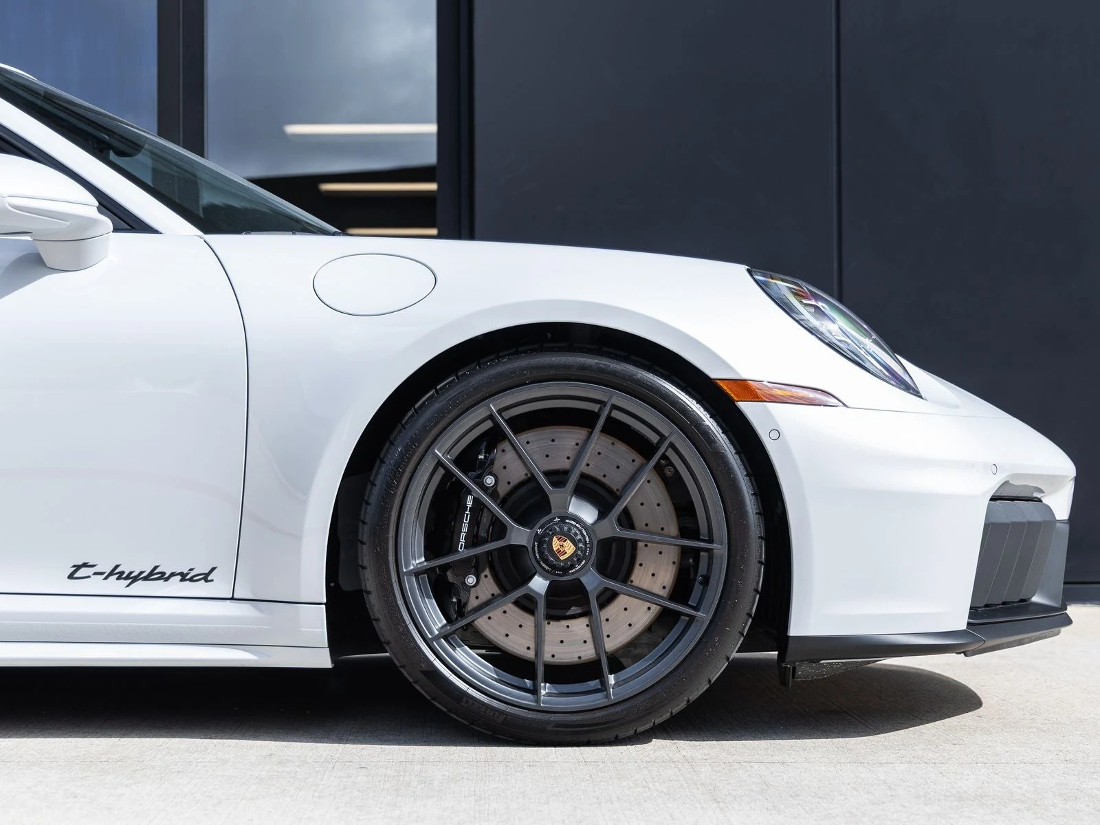 2026 Porsche 911 Carrera 4 GTS (992.2), 13/20