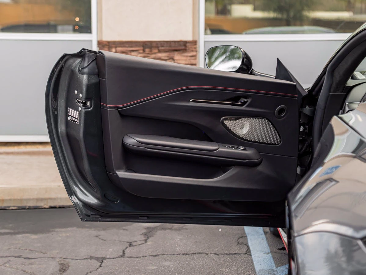 2026 Aston Martin Vantage S (2024 Update), 13/20